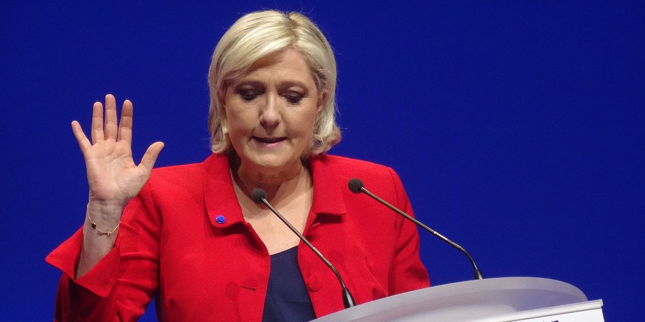 Le Pen de six à cinq