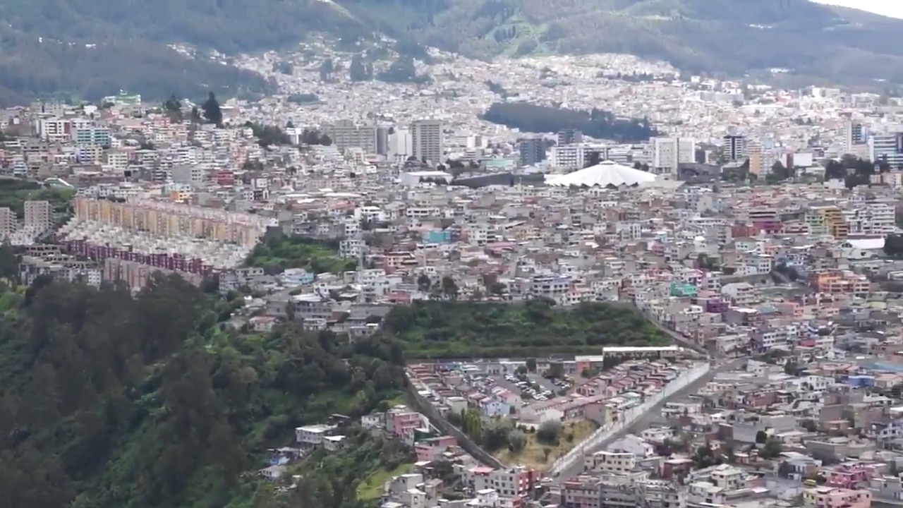 VIDÉO - Casserolade en Équateur contre Lenin Moreno